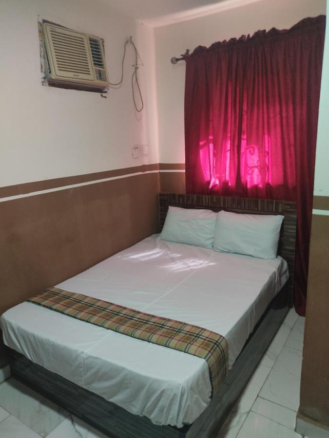 Marigold Hotel Abuja Esterno foto